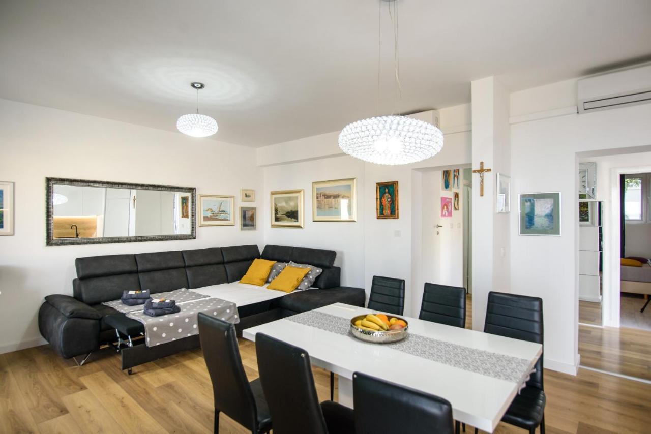 Aurora Seaview Apartment Mlini Eksteriør billede