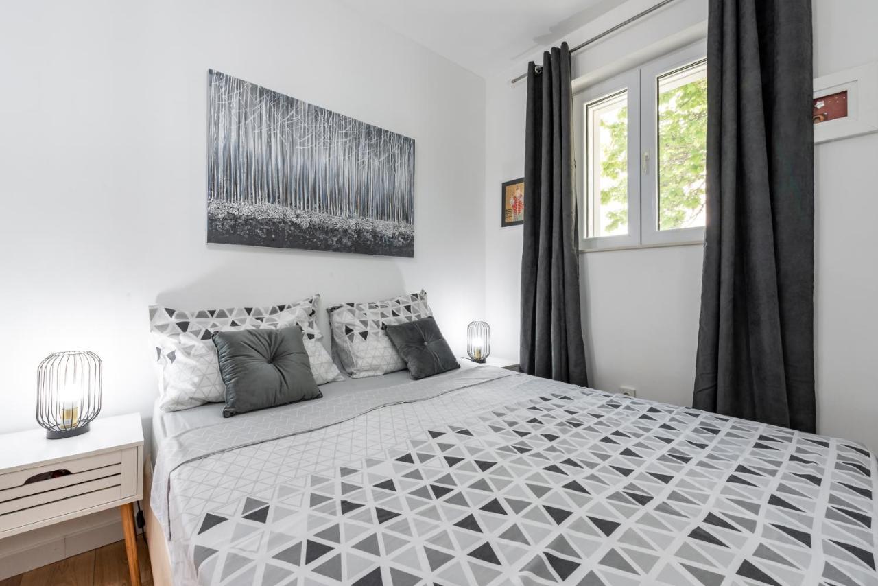 Aurora Seaview Apartment Mlini Eksteriør billede